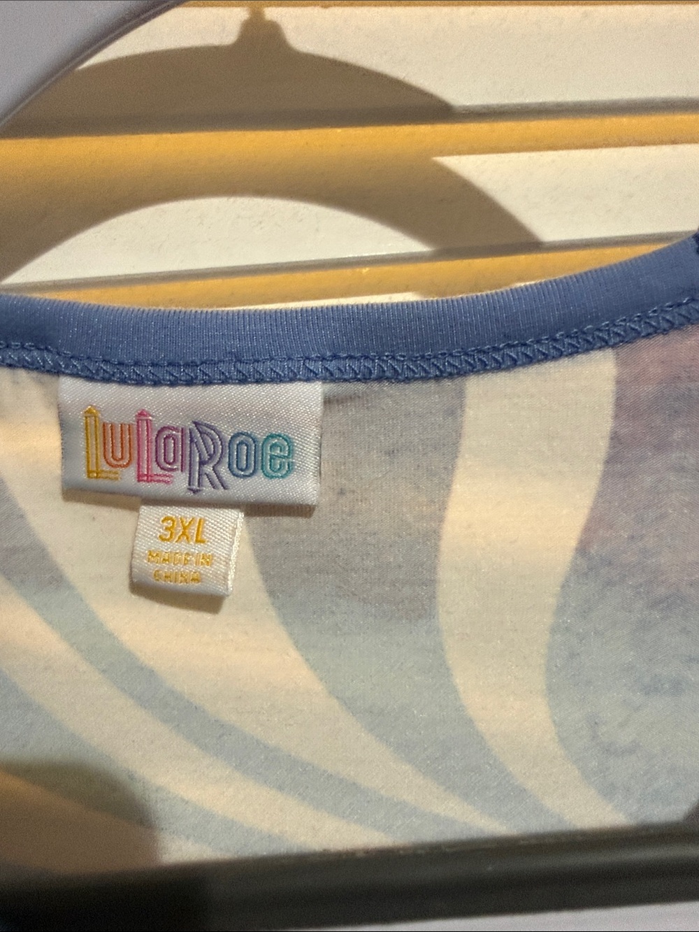 LuLaRoe Blue and White Swirl Top - Picture 2 of 2